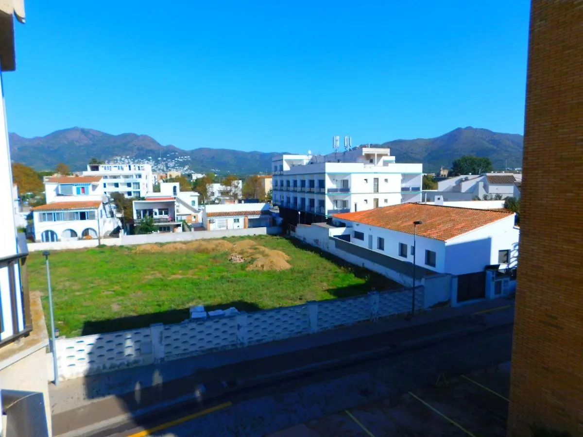 Gmid Immo Estudio Castell Nord Roses Spain